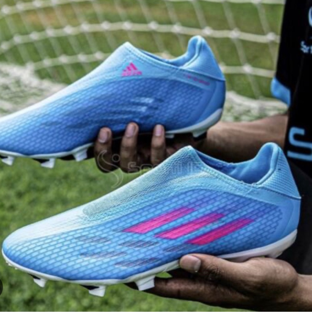 Adidas Superflow .3 cleats size men’s 9